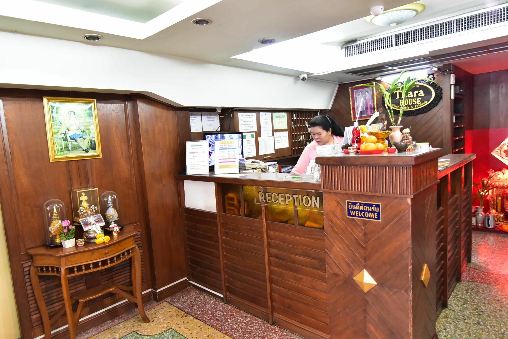 Hotel Thara House Bangkok Esterno foto